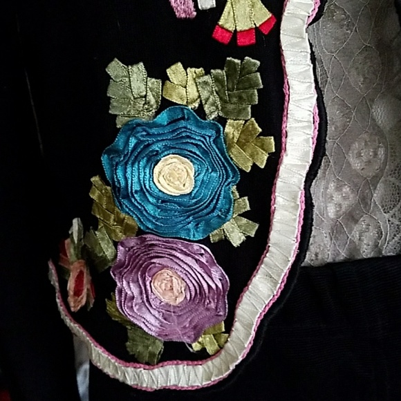 FANCY VINTAGE CROP CARDIGAN - Picture 6 of 7